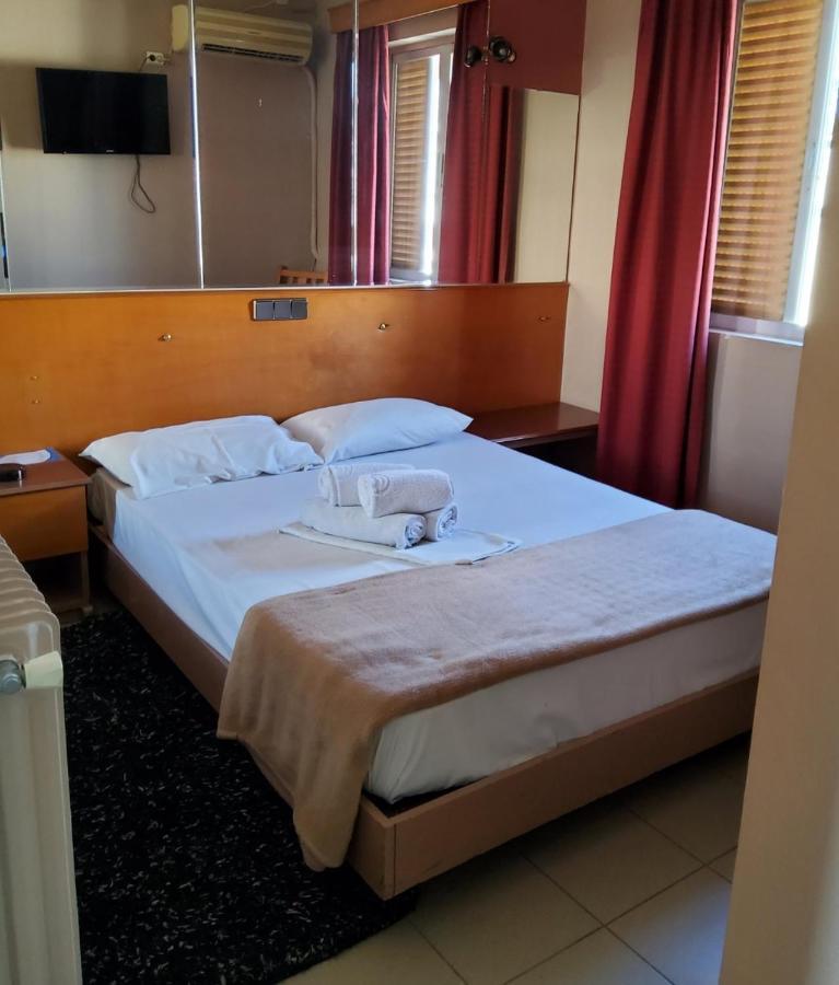 Hotel Tivoli Atene Esterno foto