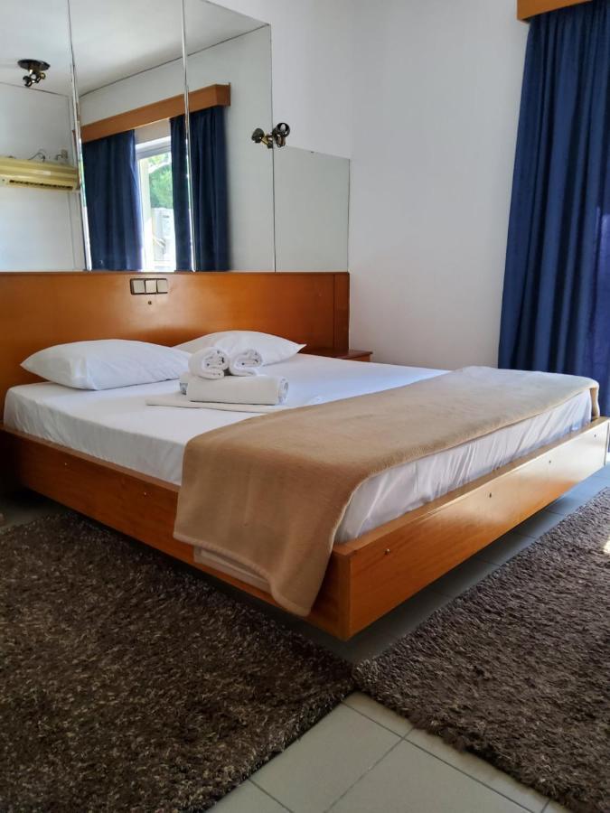 Hotel Tivoli Atene Esterno foto
